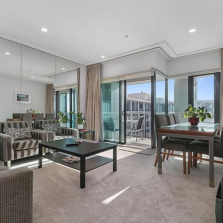 Stunning & Spacious Haven On The Waterfront! Auckland Exterior photo